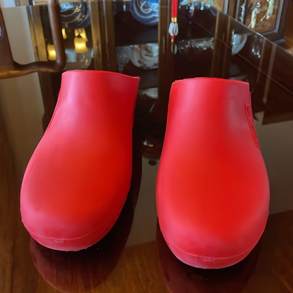 Calzuro Clogs - Picture 3 of 8